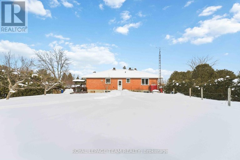 29355190/3322-elizabeth-street/osgoode/ottawa/ontario/K0A2W0_33