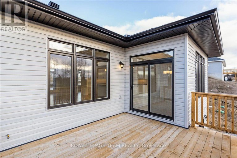 28519836/91-hogan-drive/mcnabbraeside-twps/mcnabbraeside/ontario/K7S0H8_17