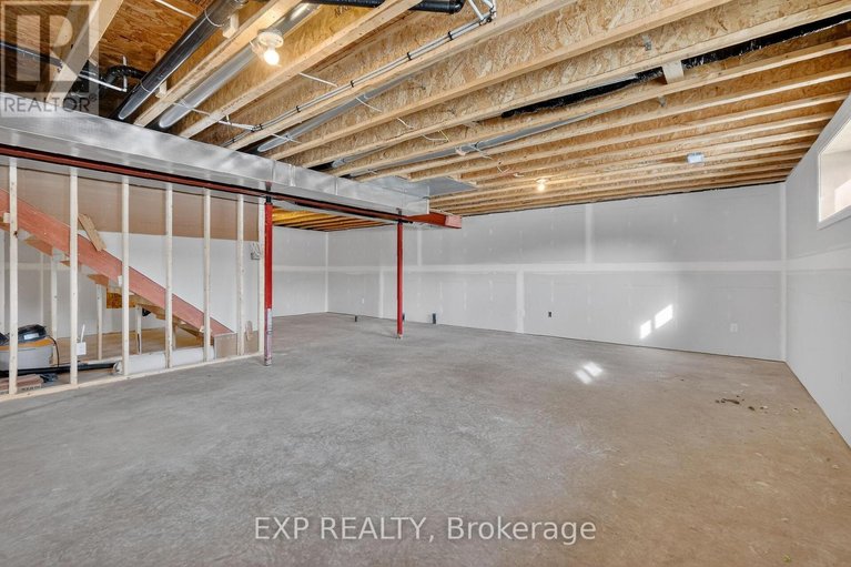 29612429/53-craig-street/village-of-russell/russell/ontario/K4R1A6_30