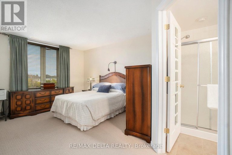 28965140/6-2086-valin-street/springridgeeast-village/ottawa/ontario/K4A0C1_21