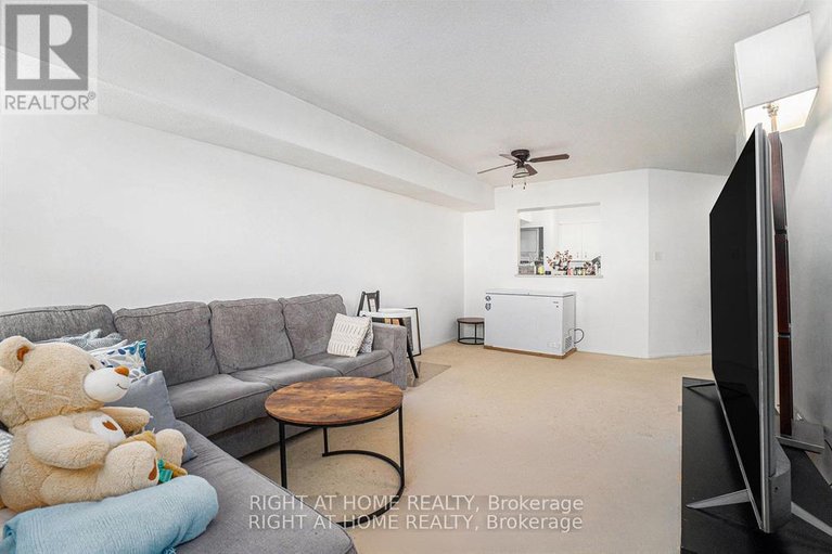 29212793/107-318-lorry-greenberg-drive/hunt-club-parkgreenboro/ottawa/ontario/K1T2R5_5