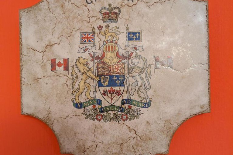 29392390/702-dovercourt-avenue/laurentianview/ottawa/ontario/K2A0W7_24