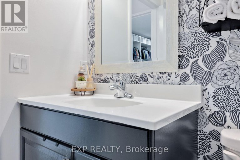 29405446/3156-quail-drive/sawmill-creektimbermill/ottawa/ontario/K1T1T9_24