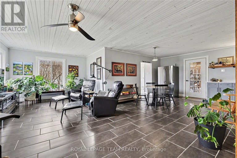 29608684/3041-bridge-street/north-dundas-mountain-twp/north-dundas/ontario/K0E1W0_14