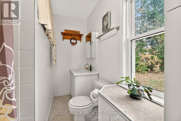 29048685/1262-rodney-lane/north-dundas-winchester-twp/north-dundas/ontario/K0C2K0_20