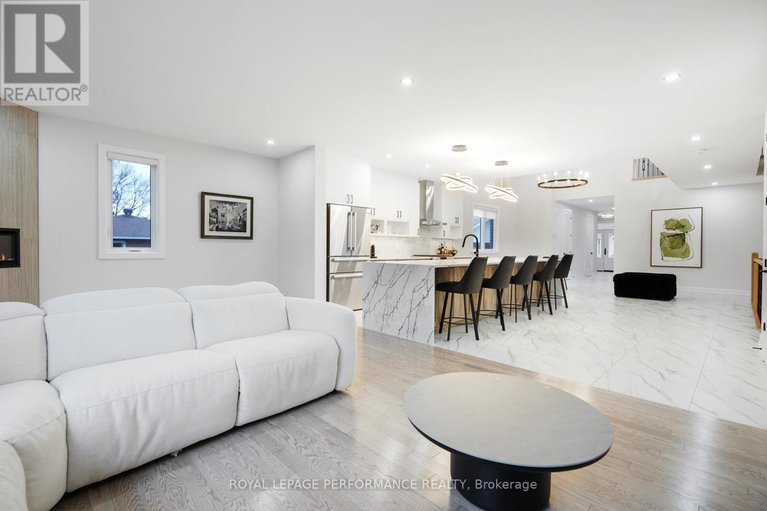 29317173/1709-fisher-ave-avenue/carleton-heights/ottawa/ontario/K2C1X9_21