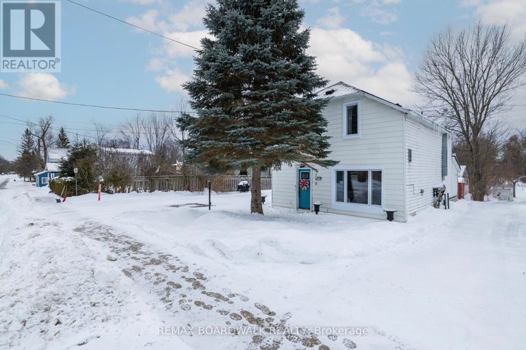 29210498/290-water-street/almonte/mississippi-mills/ontario/K0A1A0_3