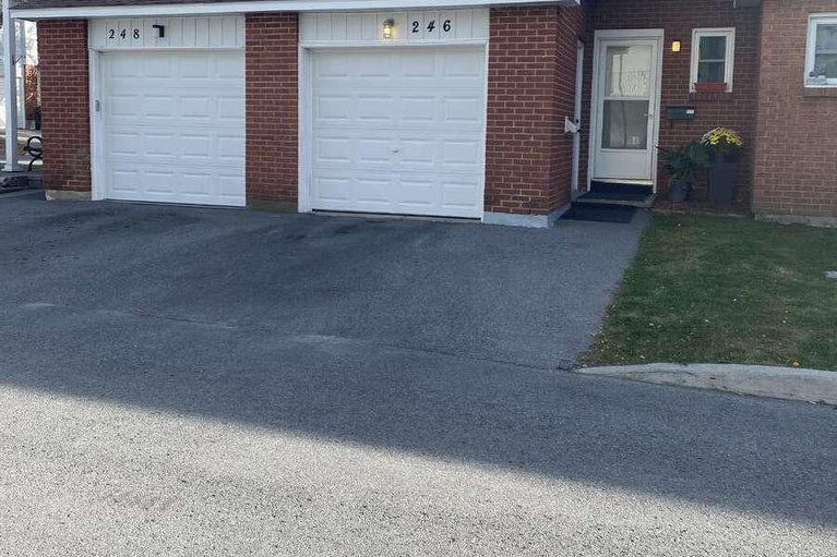 28424969/246-romulus-private/carson-meadows/ottawa/ontario/K1K3Y2_1