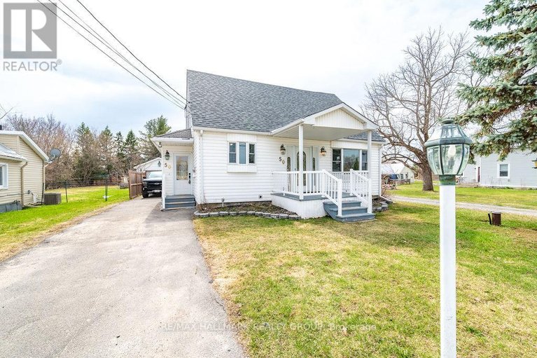 29645048/50-poole-street/mcnabbraeside-twps/mcnabbraeside/ontario/K7S1J2_2