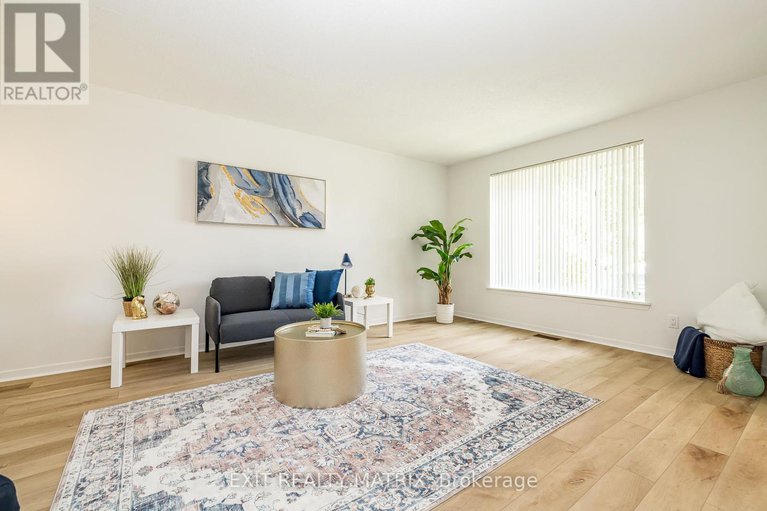 28643711/968-meadowlands-drive/carleton-heights/ottawa/ontario/K2C0K3_6