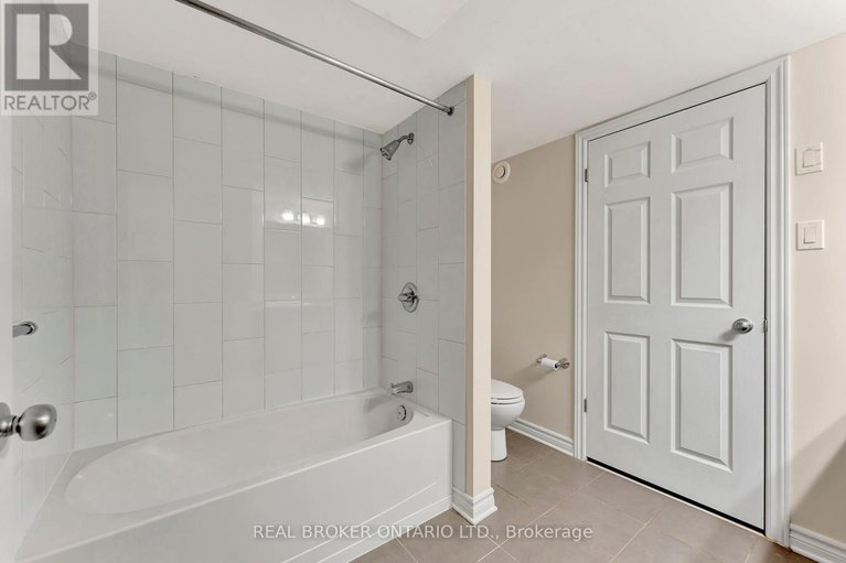 28505358/37-778-chapman-mills-drive-n/strandherd/ottawa/ontario/K2J3V2_22