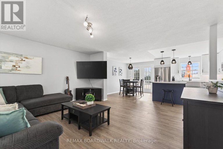 29457728/551-mclachlan-road/mcnabbraeside-twps/mcnabbraeside/ontario/K0A3L0_6