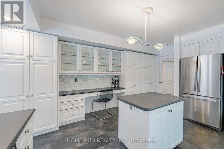 29168819/1545-sherruby-way/rural-kanata-central/ottawa/ontario/K2W1A9_16