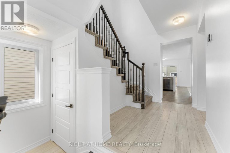 29248169/47-mudminnow-crescent/avalon-west/ottawa/ontario/K4A5H9_8