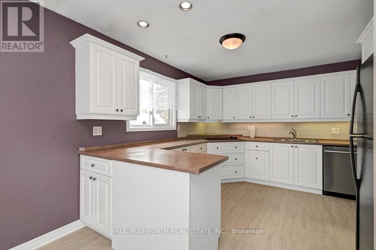 29401586/8-mac-storey-street/richmond/ottawa/ontario/K0A2Z0_14