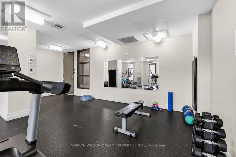 29440546/906-330-loretta-avenue-s/west-centre-town/ottawa/ontario/K1S4E8_37