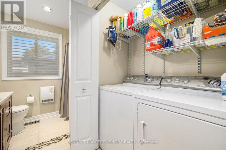 28737781/1476-maxime-street/pineview/ottawa/ontario/K1B3L1_9