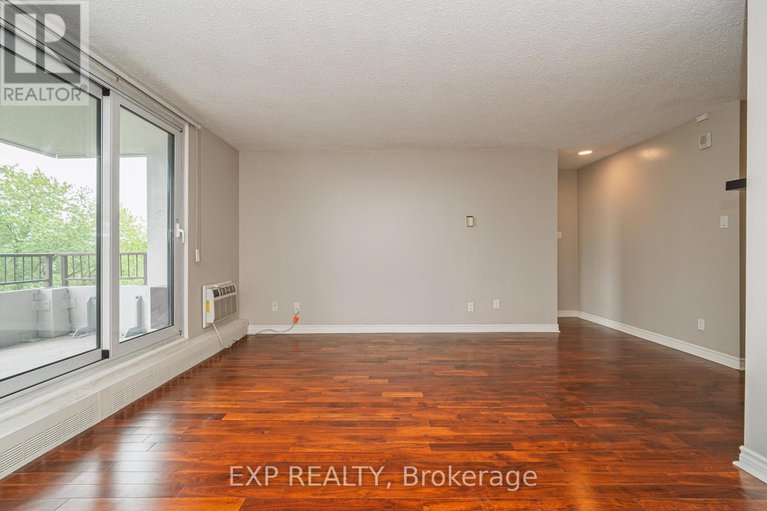 28569382/809-1785-frobisher-lane/riverview-park/ottawa/ontario/K1G3T7_5