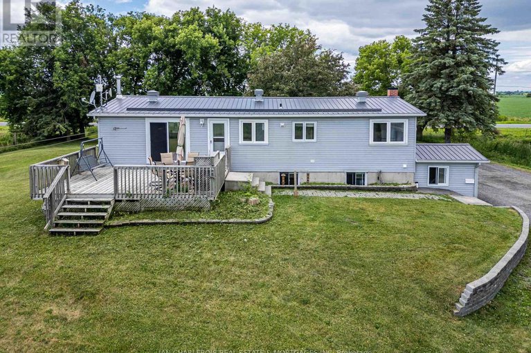 28596144/5616-akins-road-nw/btwn-franktown-rd-fallowfield-rd/ottawa/ontario/K2S1B8_31
