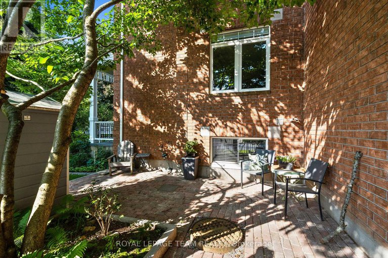 28493440/48-colchester-square/beaverbrook/ottawa/ontario/K2K2X4_35