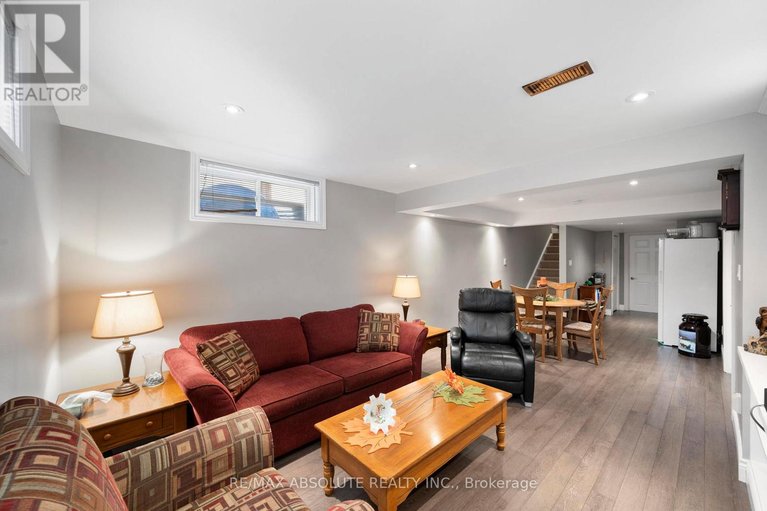 29613811/17-allan-bond-court/arnprior/arnprior/ontario/K7S0C5_16