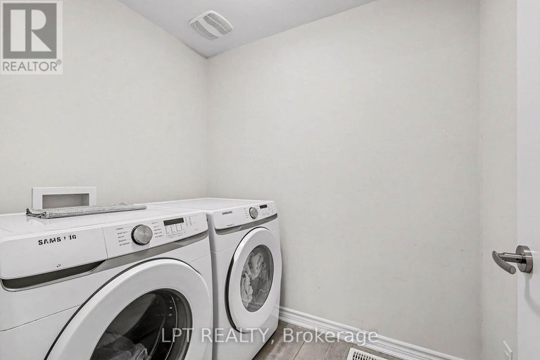 29600476/730-perseus-avenue/half-moon-bay/ottawa/ontario/K2J6V8_14