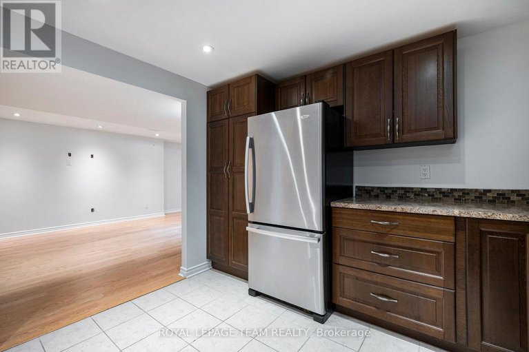 28932180/13-pritchard-drive/manordale/ottawa/ontario/K2G1B2_19