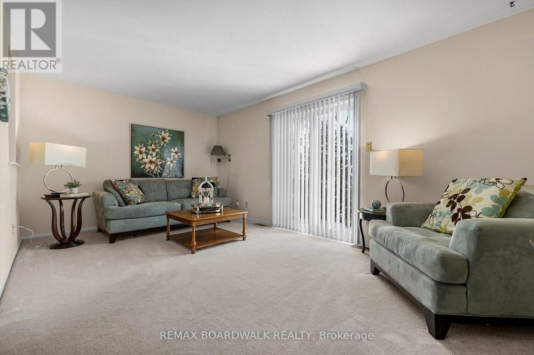 29296508/402-sandhamn-private/hunt-club-parkgreenboro/ottawa/ontario/K1T2Y9_8