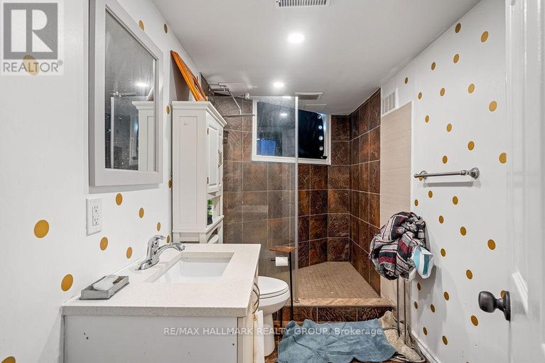 29654523/217-dovercourt-avenue/westborohampton-park/ottawa/ontario/K1Z7H3_43