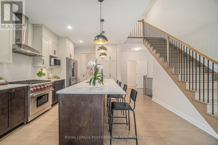 28544358/916-socca-crescent/notting-hillsummerside/ottawa/ontario/K4A5M1_6