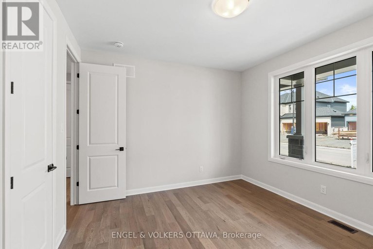 28326544/119-darleux-place/mahogany-community/ottawa/ontario/K4M0M7_24