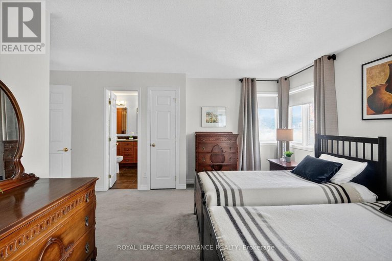 28978665/159-longshire-circle/longfields/ottawa/ontario/K2J4L2_19