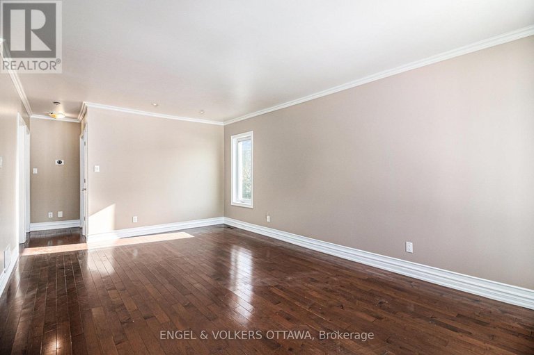 28485145/1095-morin-road/cumberland-estates/ottawa/ontario/K4C1A5_8