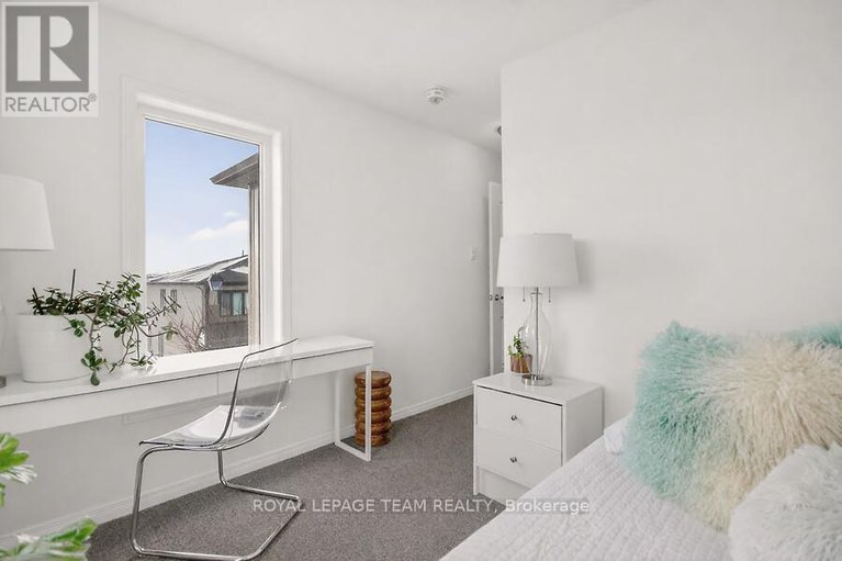 29283467/787-element-private/emerald-meadowstrailwest/ottawa/ontario/K2M0M7_37