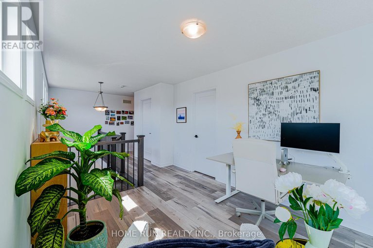 28602726/77-defence-street/emerald-meadowstrailwest/ottawa/ontario/K2V0N3_28