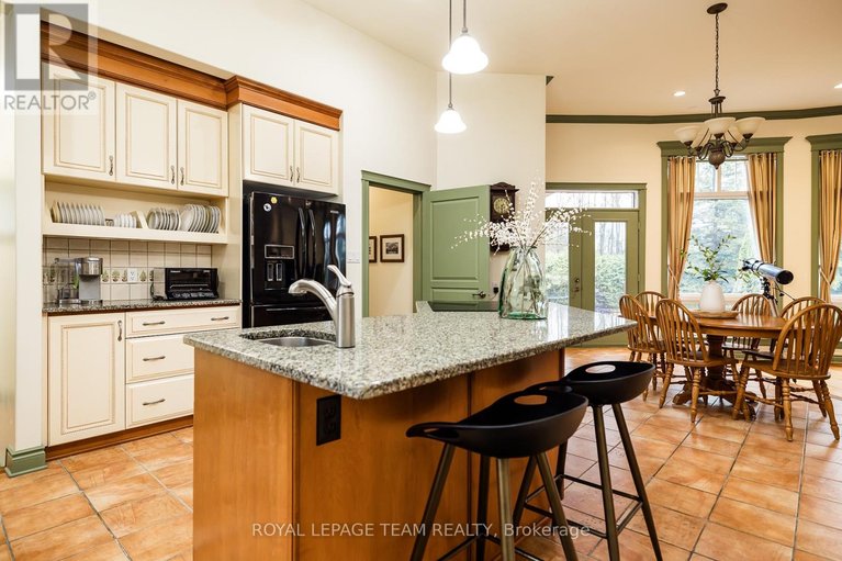 29638878/6196-deermeadow-drive/greely/ottawa/ontario/K4P1M9_22