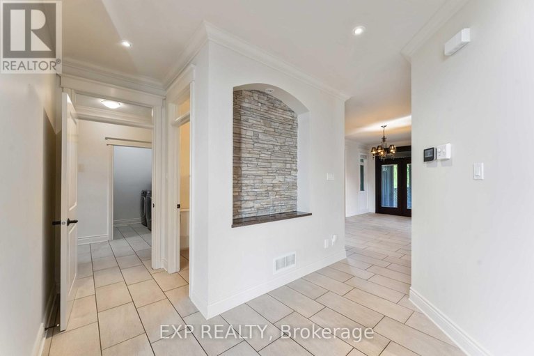 29251023/6984-lakes-park-drive/greely/ottawa/ontario/K4P1P1_6