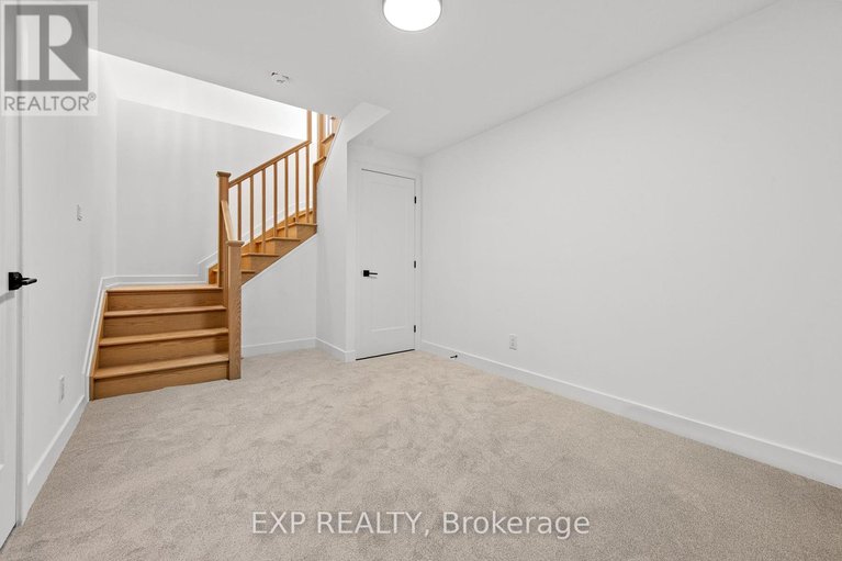 28647621/495-duvernay-drive/queenswood-heights-south/ottawa/ontario/K1E2N7_43