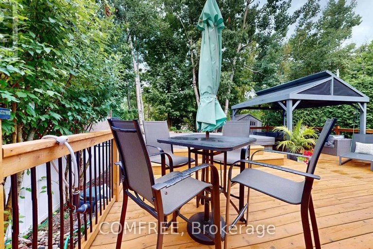 28737976/70-sirocco-crescent/stittsville-north/ottawa/ontario/K2S2C8_37