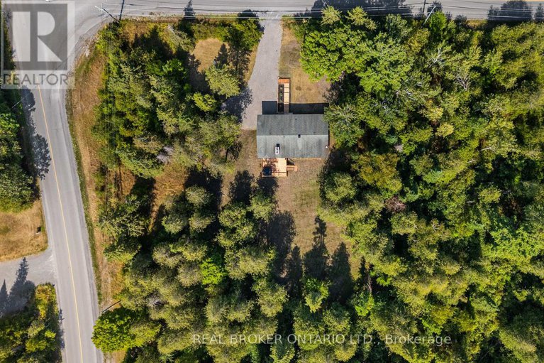 28726163/833-beavertail-road/huntley-ward-south-west/ottawa/ontario/K0A1L0_46