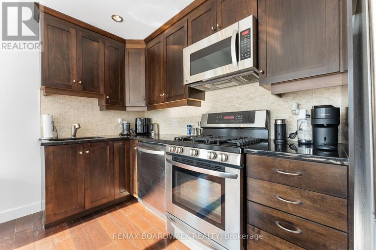 29392990/401-90-george-street/lower-townbyward-market/ottawa/ontario/K1N0A8_7