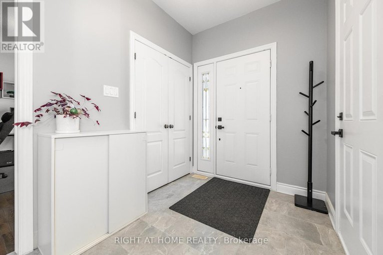 28627056/48-station-trail/village-of-russell/russell/ontario/K4R0A3_4
