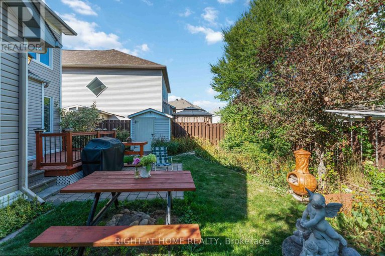28894365/160-grassy-plains-drive/emerald-meadowstrailwest/ottawa/ontario/K2M2S1_27