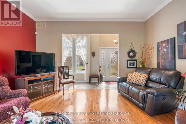 29307237/18105-farlinger-drive/south-glengarry-charlottenburgh-twp/south-glengarry/ontario/K6H5R5_8