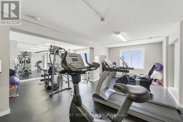 29496824/309-225-alvin-road-n/manor-park/ottawa/ontario/K1K4H6_24