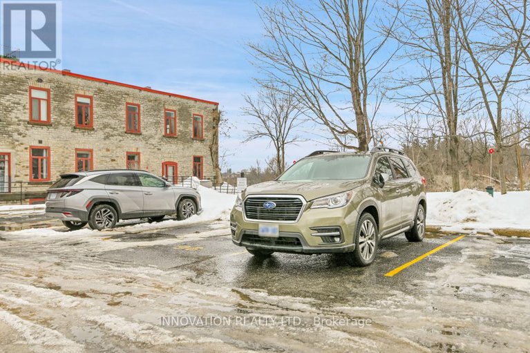 29247495/319-1-rosamond-street-e/almonte/mississippi-mills/ontario/K0A1A0_32