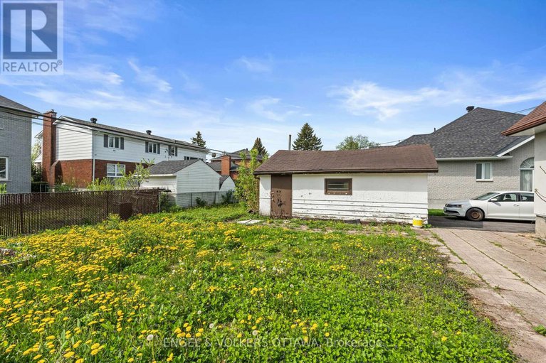 28350616/1372-ridgedale-street/emerald-woodssawmill-creek/ottawa/ontario/K1T1C5_37