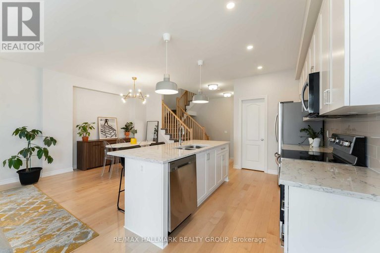 28846760/59-finsbury-avenue/stittsville-south/ottawa/ontario/K2S2N8_12