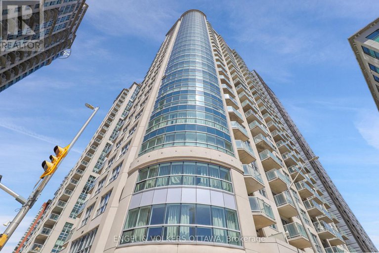 29414467/202-195-besserer-street/sandy-hill/ottawa/ontario/K1N0B6_2