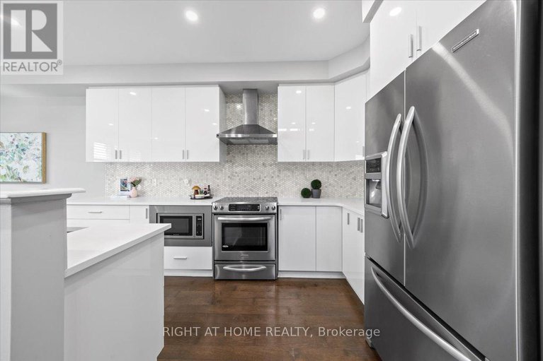28522931/601-willowmere-way/blossom-parkkemp-parkfindlay-creek/ottawa/ontario/K1T0K2_15